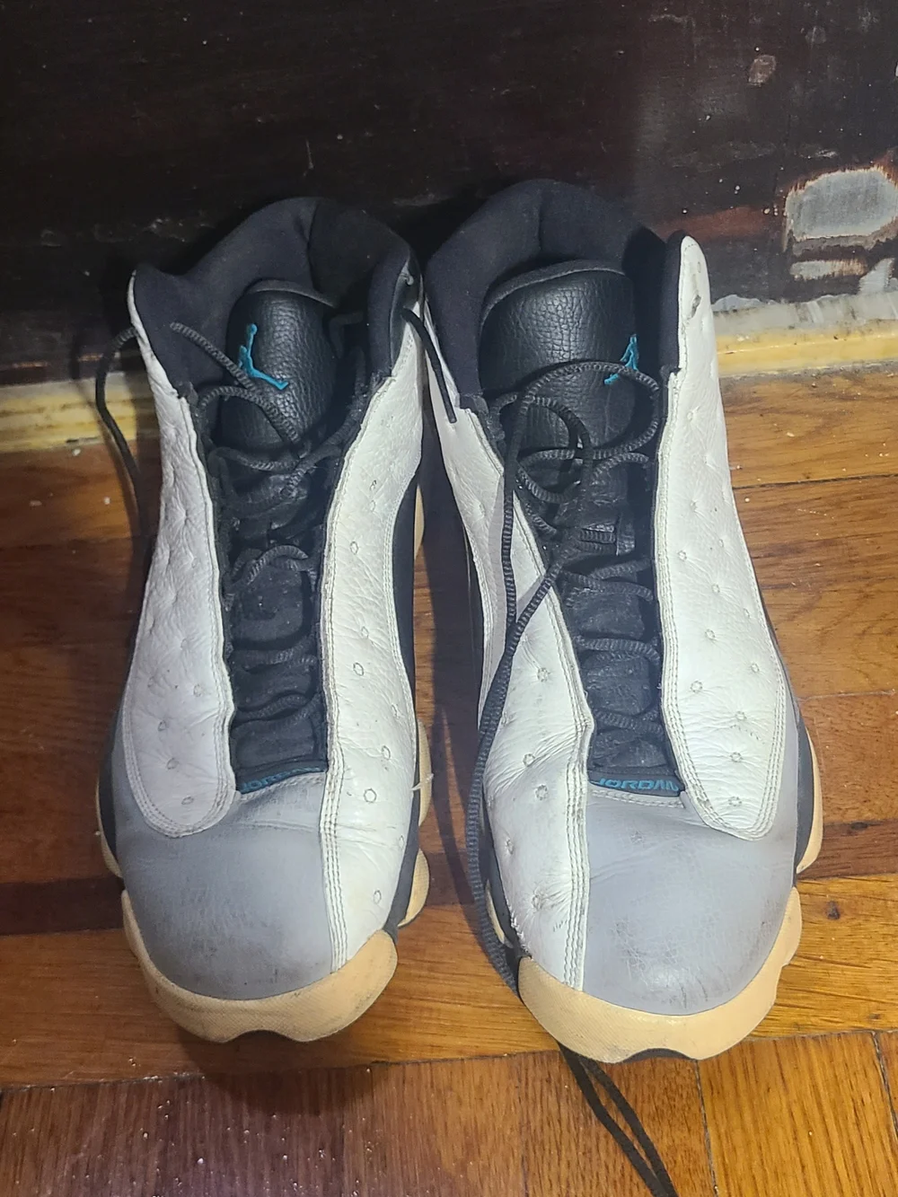 Nike Air Jordan 13 Retro Hornets White Gray Black Men's Sneakers